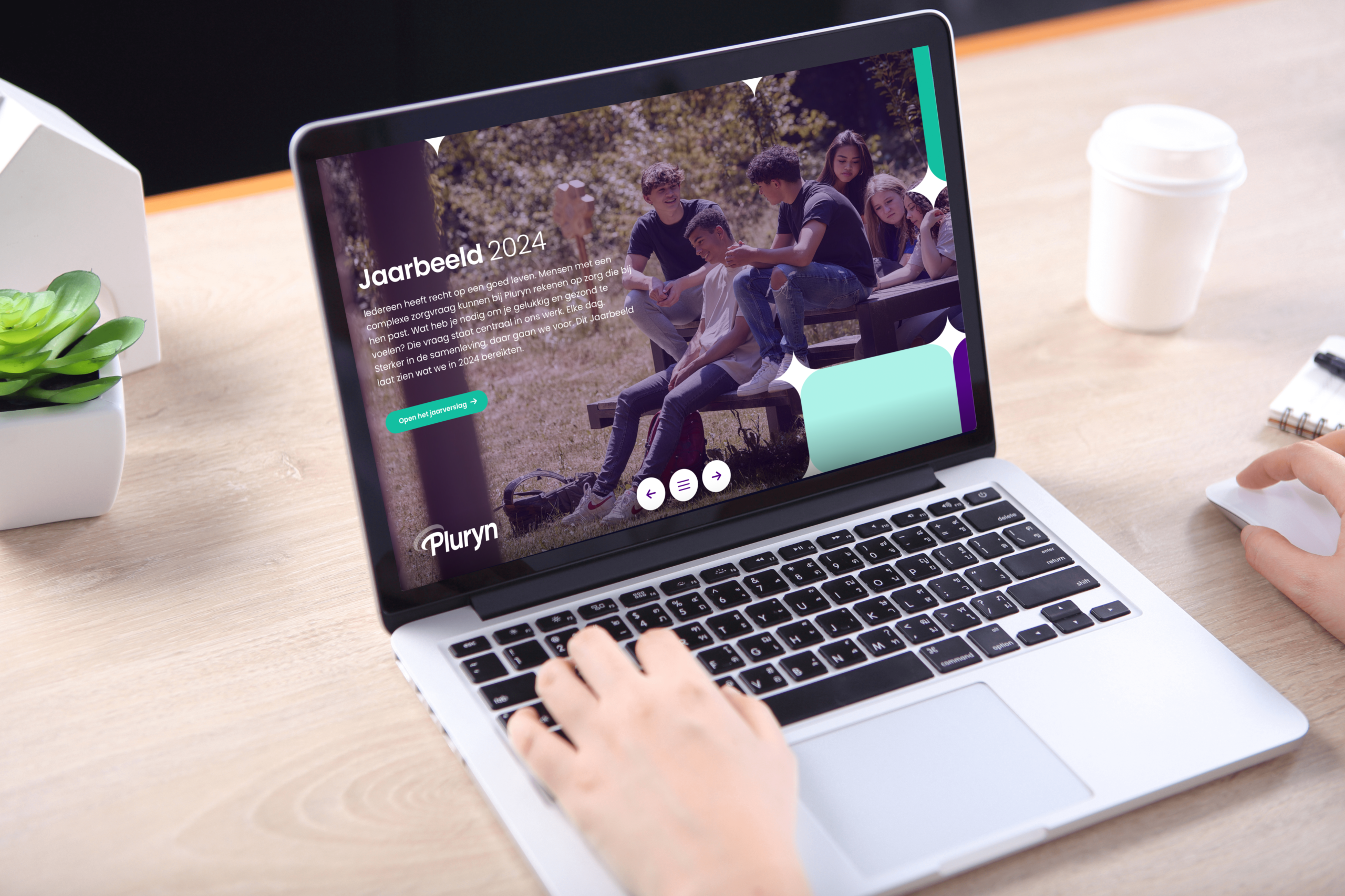 laptop-jaarverslag-Pluryn