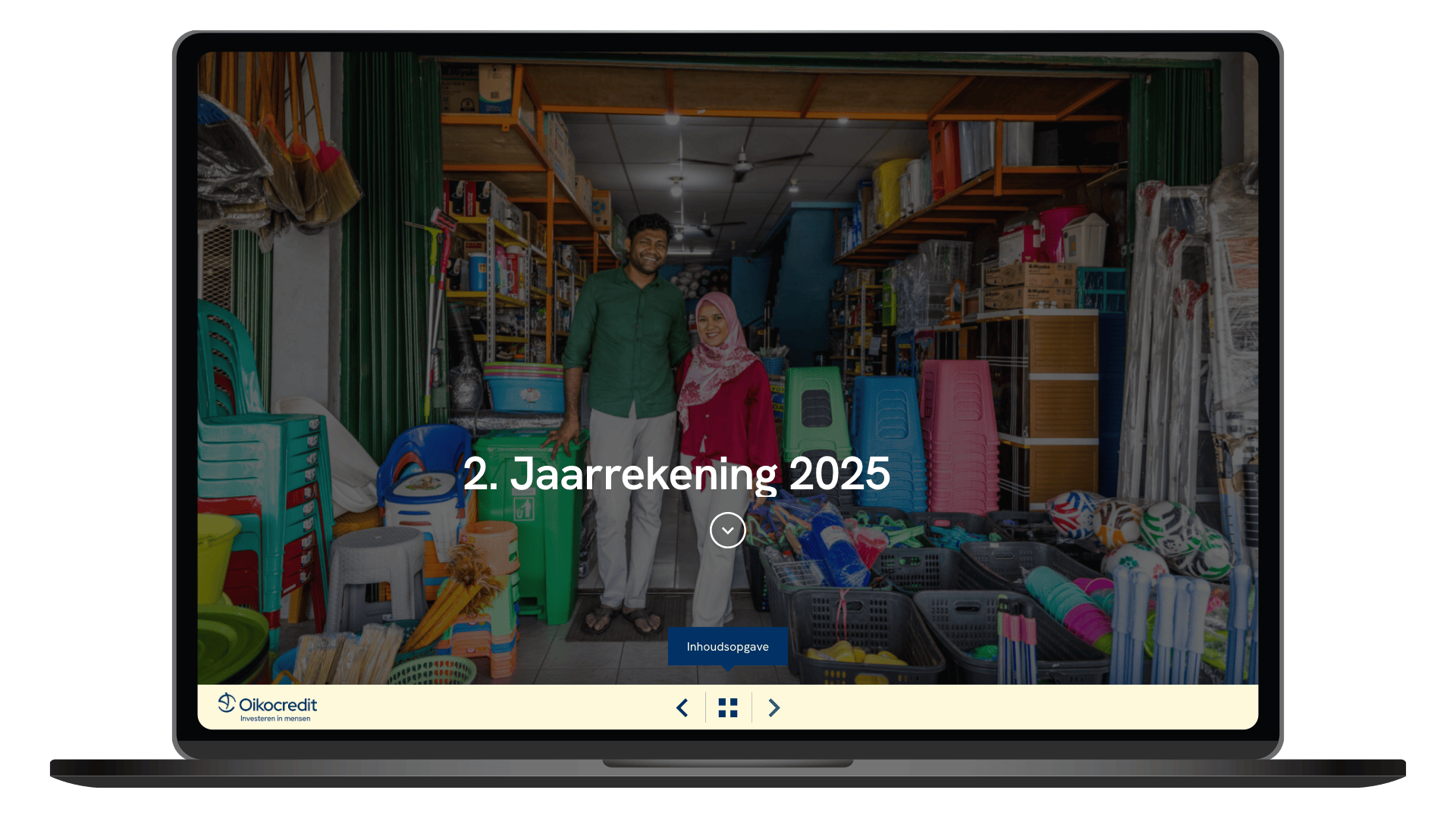 Online jaarverslag 2025 van Oikocredit Nederland op een laptop, pagina Jaarrekening 2025